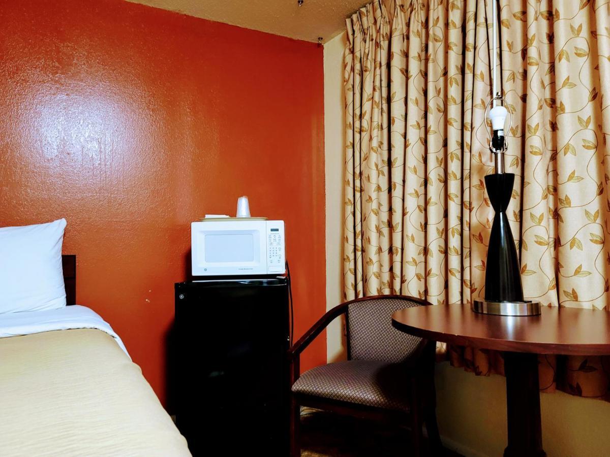 Travelors Lodge Motel & Rv Park Us-287&Us-96 Eads Exterior foto